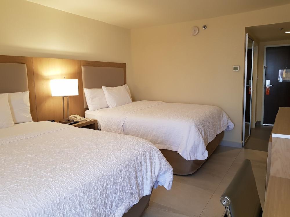 Hampton Inn Monterrey-Airport Apodaca Exterior photo
