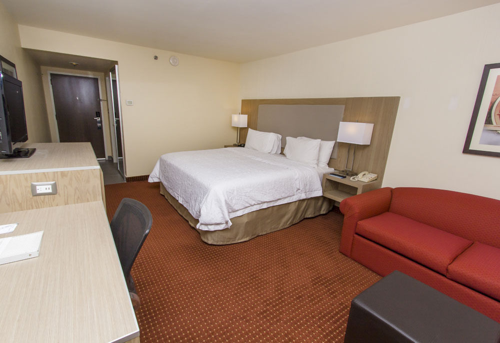 Hampton Inn Monterrey-Airport Apodaca Exterior photo